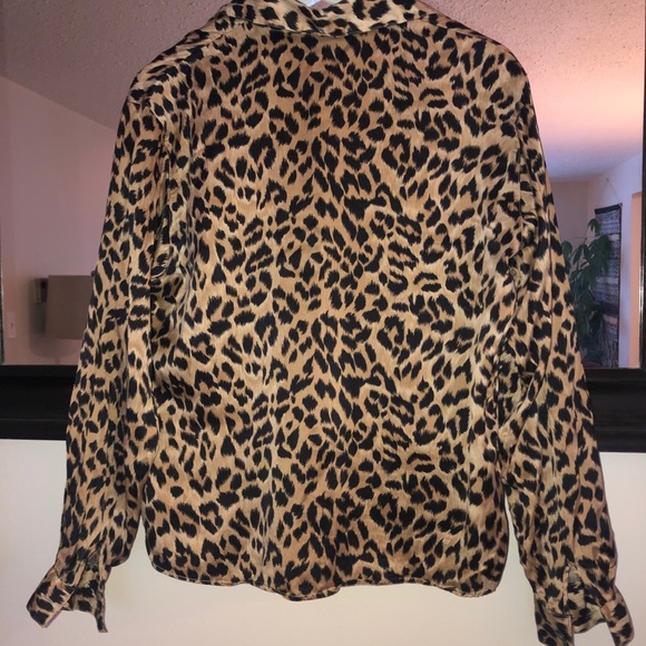 Women’s cheetah print dress shirt - Picture 1 of 3